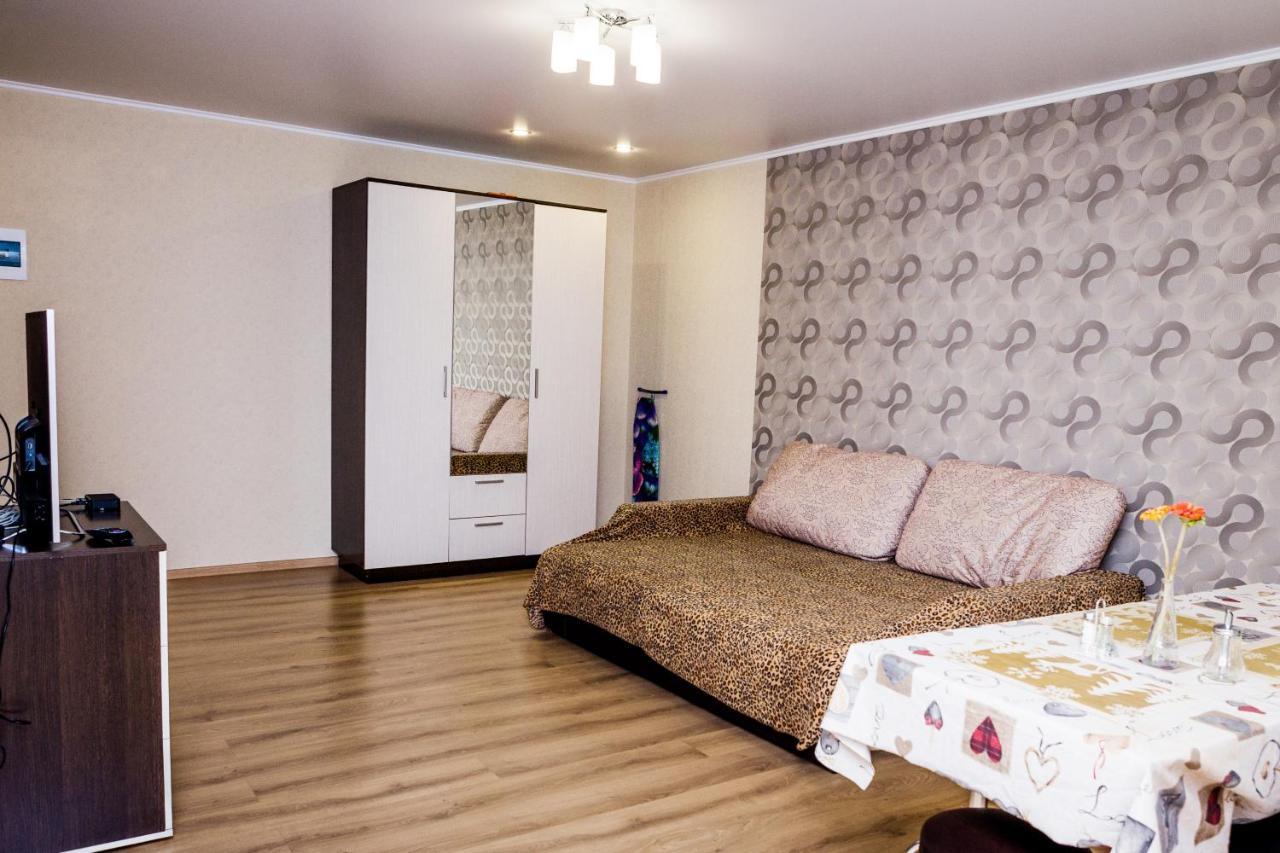 Apartamenty Na Lenina 52 Novorossiysk Exterior photo